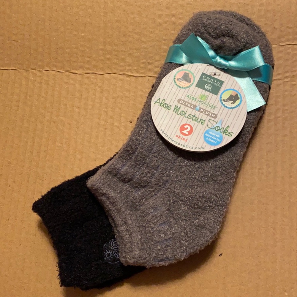 Aloe moisture socks